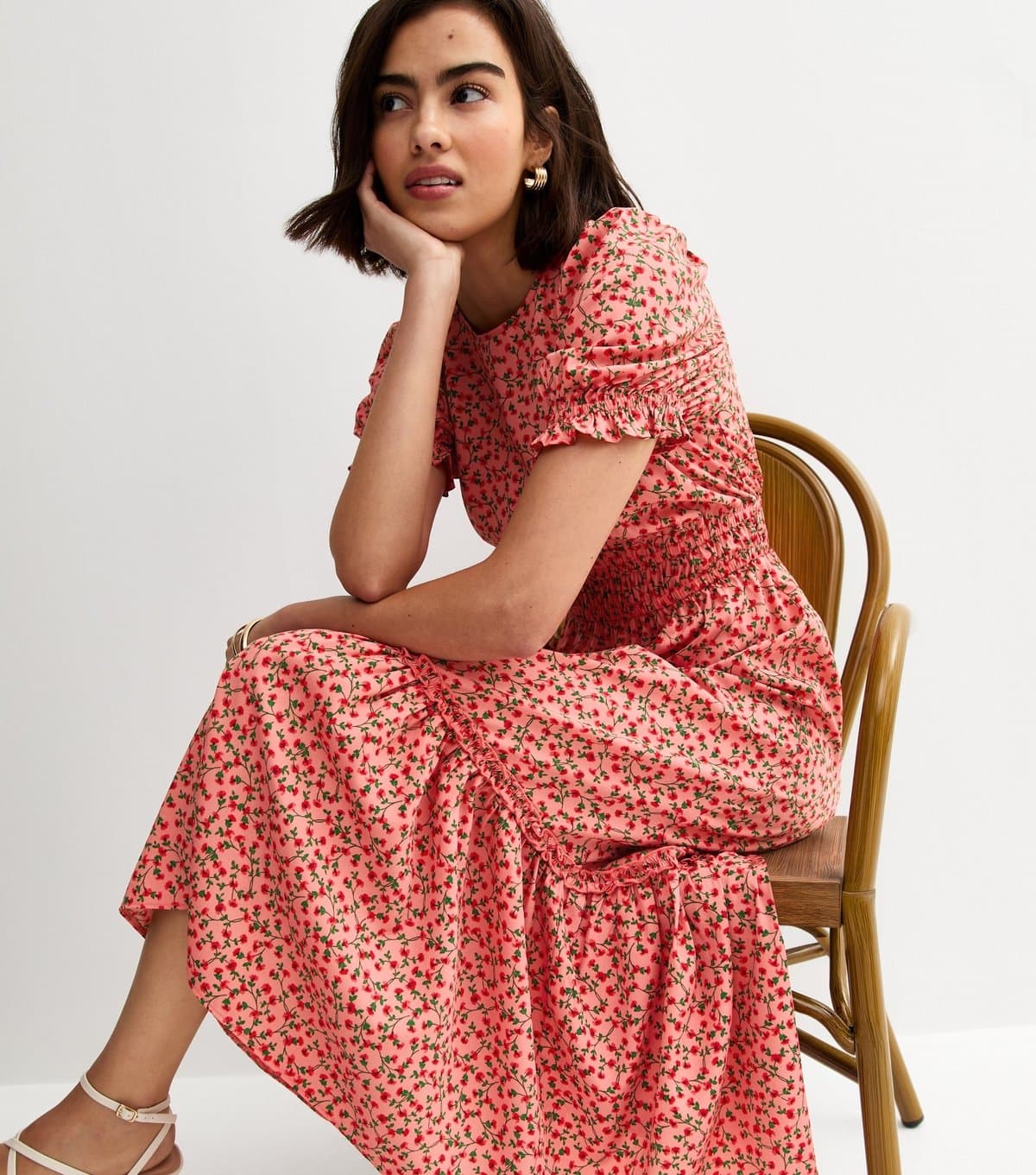 New Look Women's Pink Floral Short Sleeve Tiered Midi Dress New Look