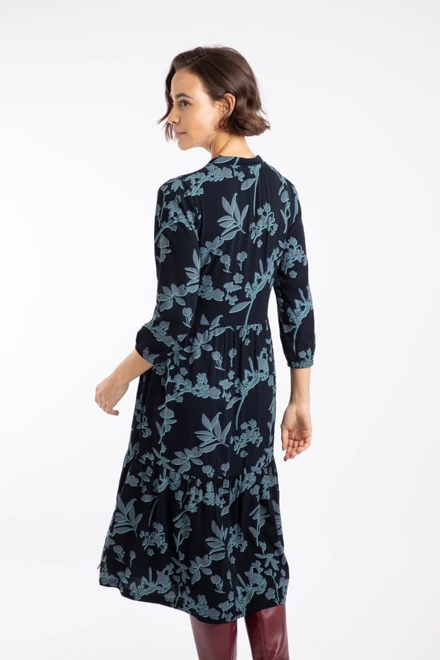 Weird Fish Weird Fish Women's Gardot Viscose Printed Midaxi Dress in Light Green - 3