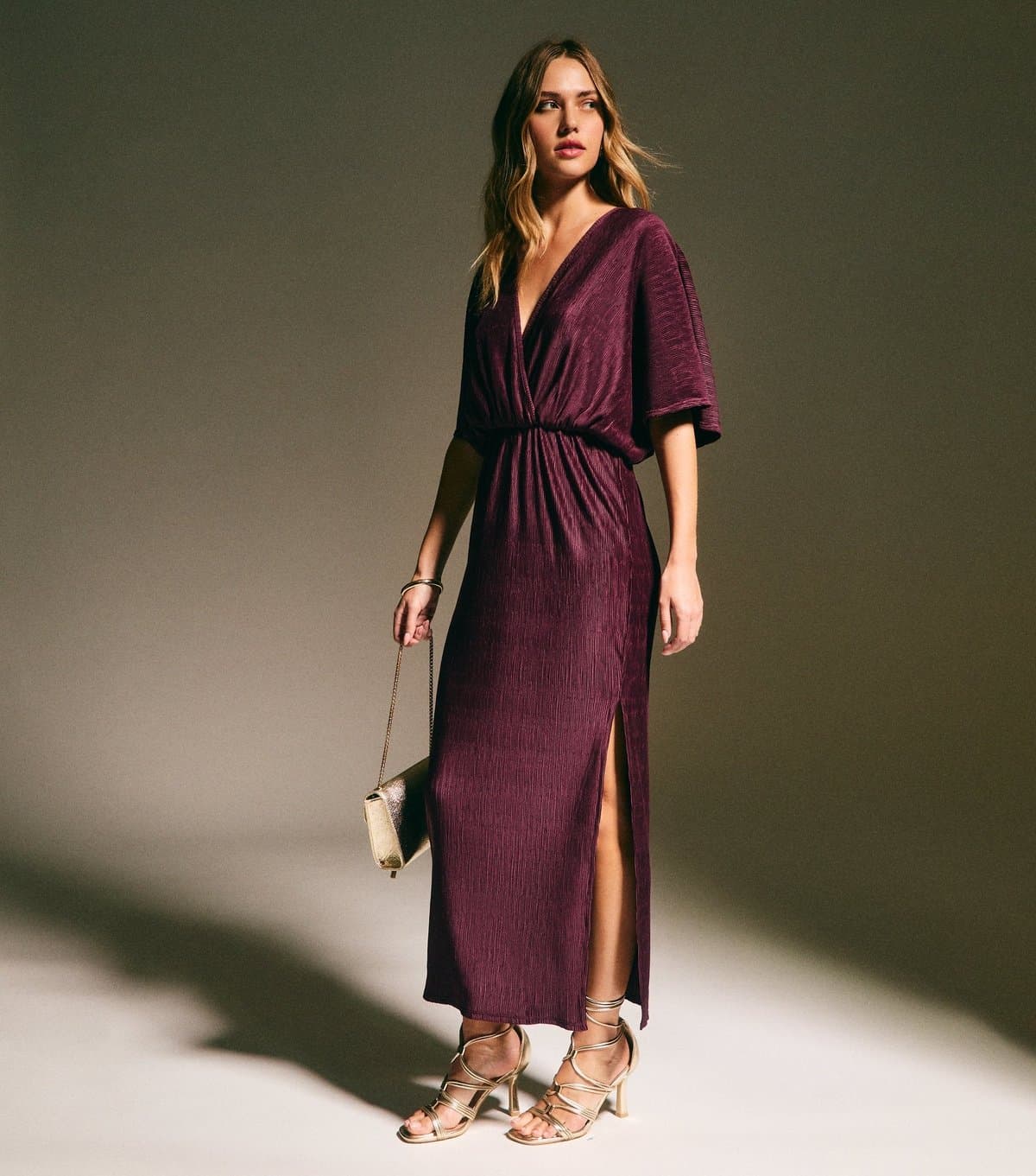 New Look Women's Dark Purple Plisse Batwing Midaxi Dress New Look
