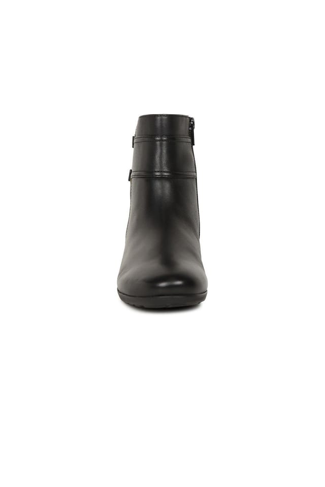Gabor Gabor Women's 'Balm' Ankle Boots in Black - 3