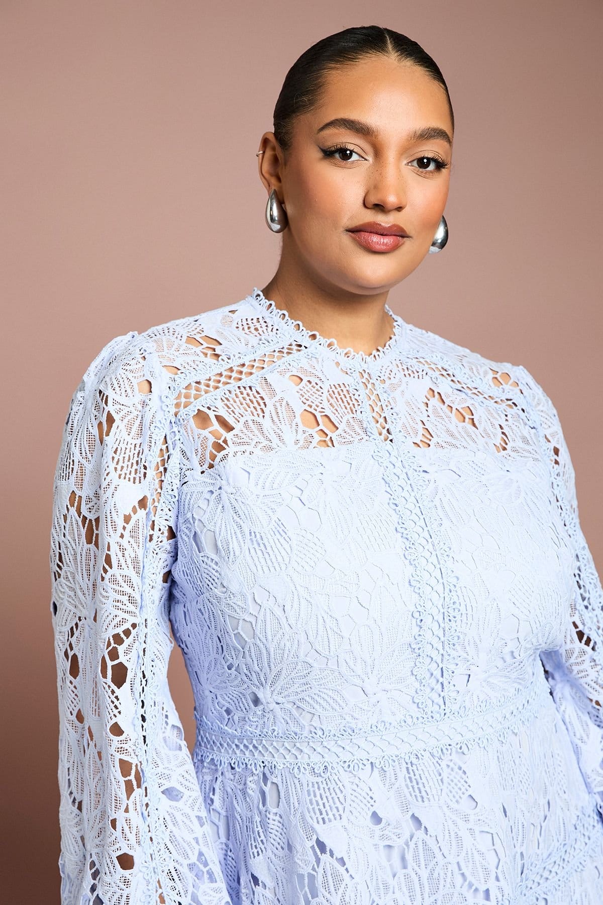 Coast Coast Women's Plus Lace Panelled Long Sleeve Dress in Lavender - 4