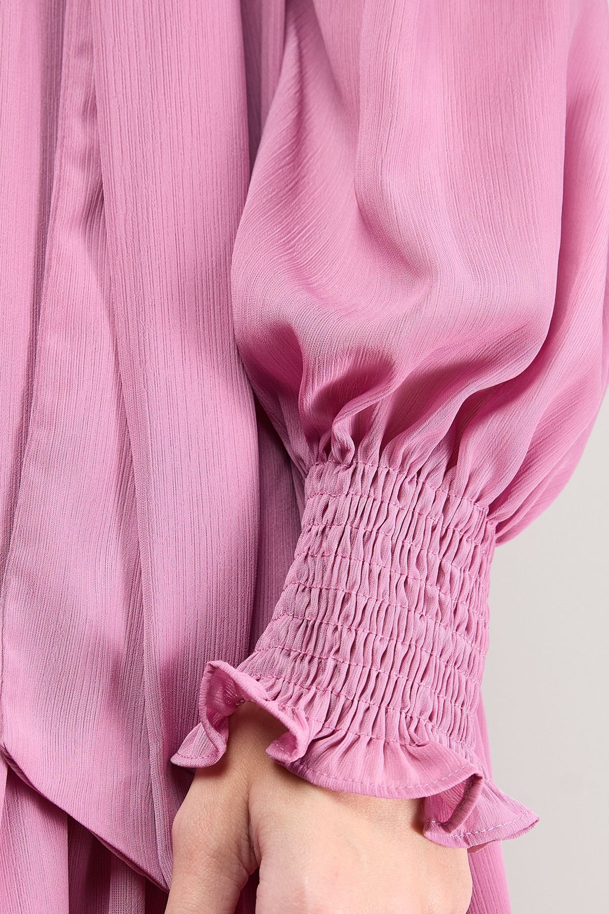 Oasis Oasis Women's Ruched Bow Tie Mini Dress With Stud Trim in Rose - 4