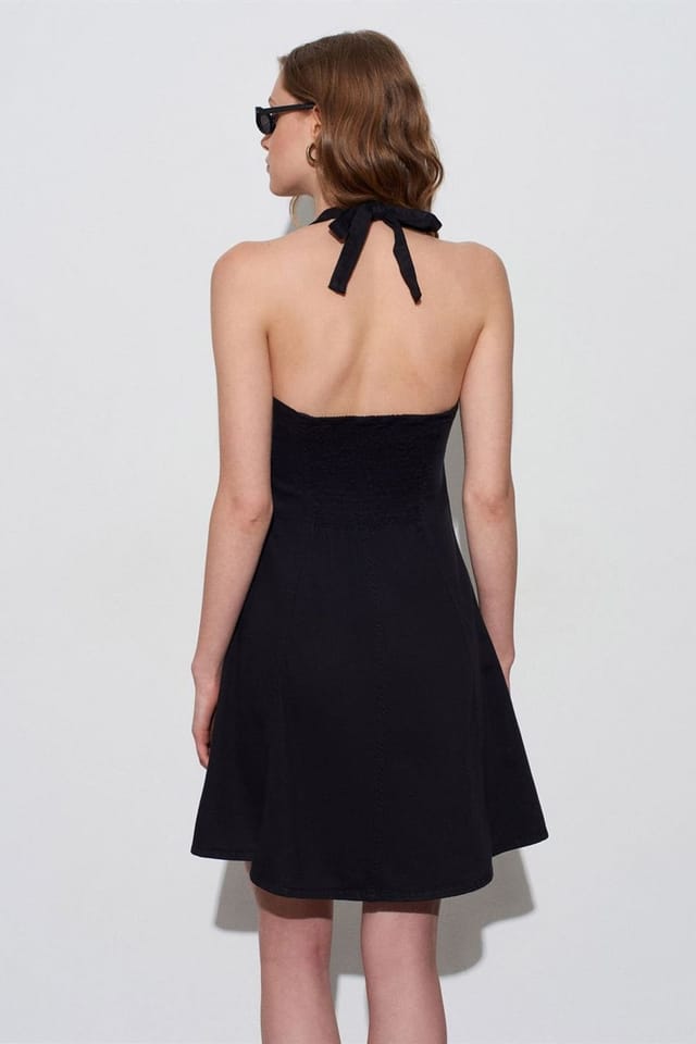 Dilvin Dilvin Women's Halter Neck A-Line Mini Dress in Black - 2