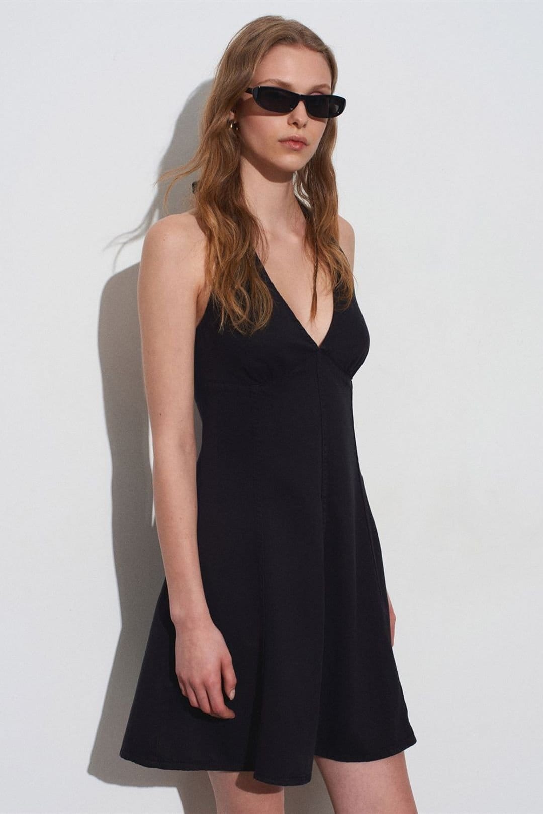 Dilvin Dilvin Women's Halter Neck A-Line Mini Dress in Black - 4