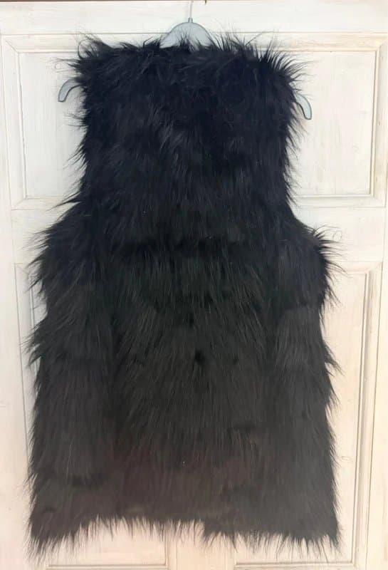 ASOS ASOS Brand New Black Faux Fur Gillet Size 10