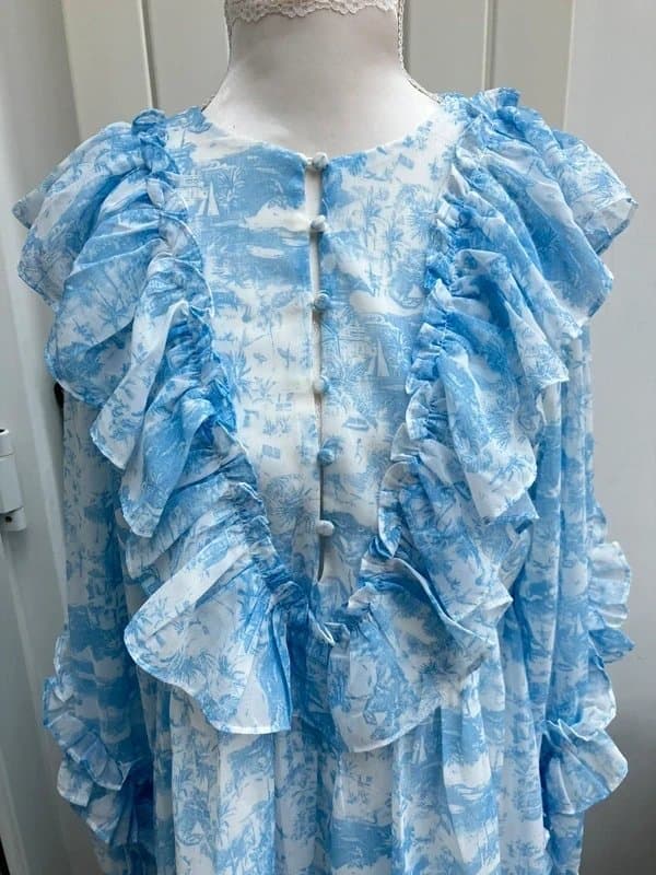 ASOS Design Summer dress, size 10 exclusive by Lorna Luxe. (New with tags).