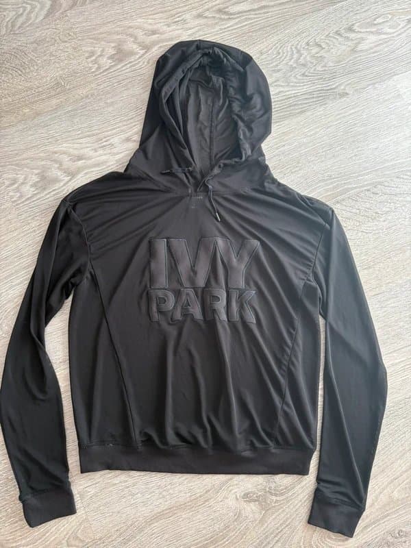 Ivy Park Ivy Park y2k Black Performance Hoodie Size S Beyoncé Activewear Gym Sports Pullover