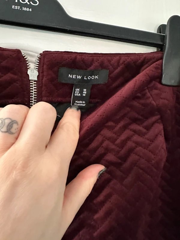 New Look New look red velvet-like skirt - 1