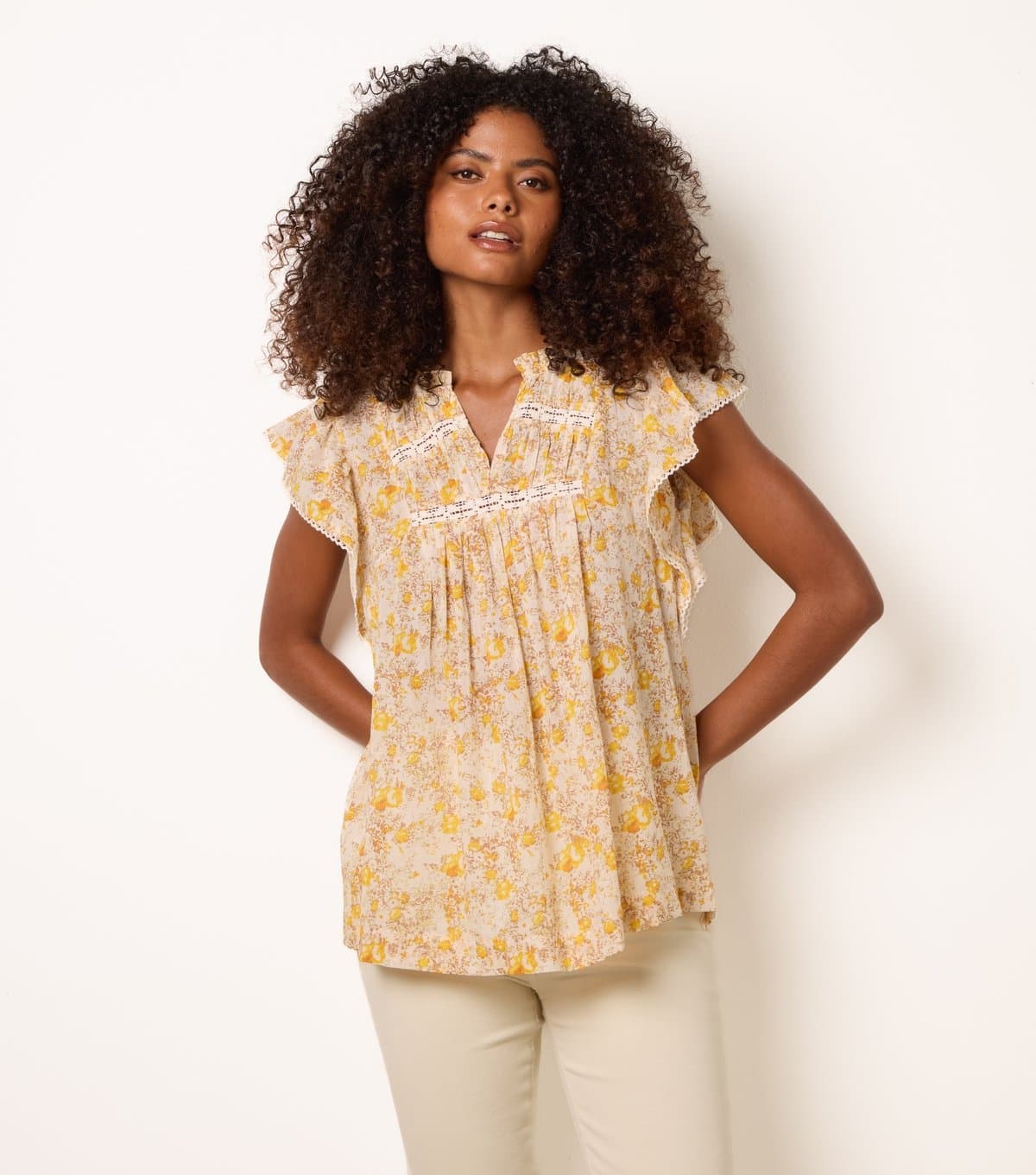 Blue Vanilla Blue Vanilla Yellow Floral Ruffle Sleeve Blouse