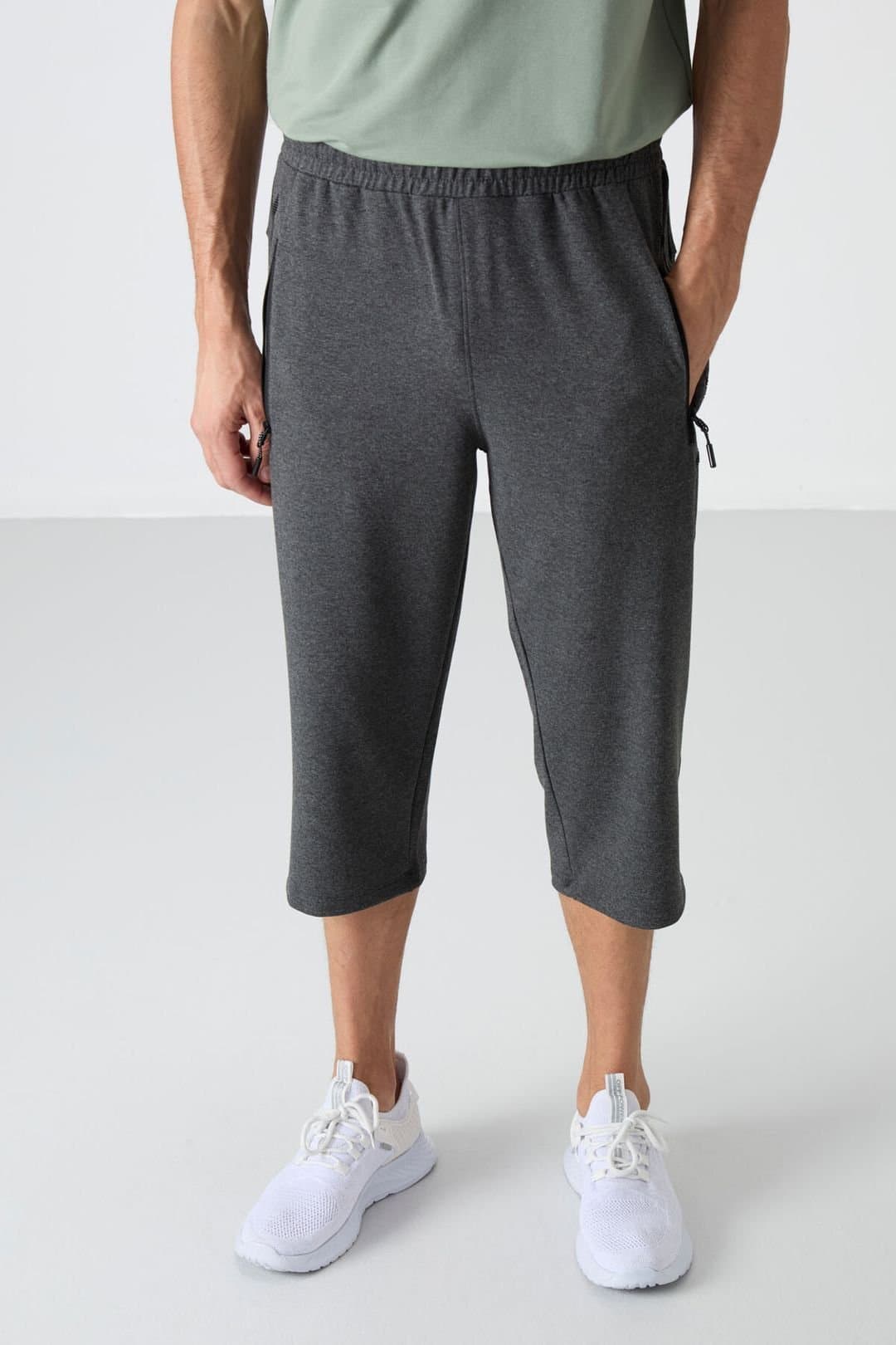 Tommy Life Tommy Life Men's Capri Cycling Shorts in Charcoal