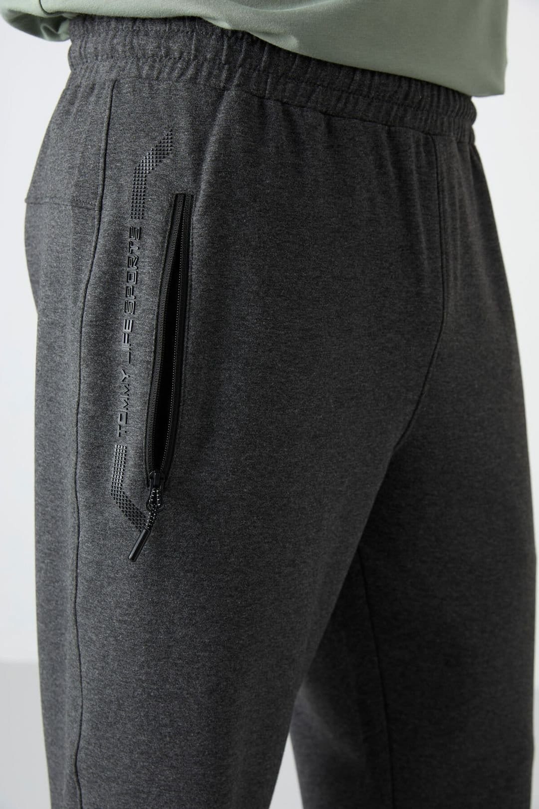 Tommy Life Tommy Life Men's Capri Cycling Shorts in Charcoal - 4