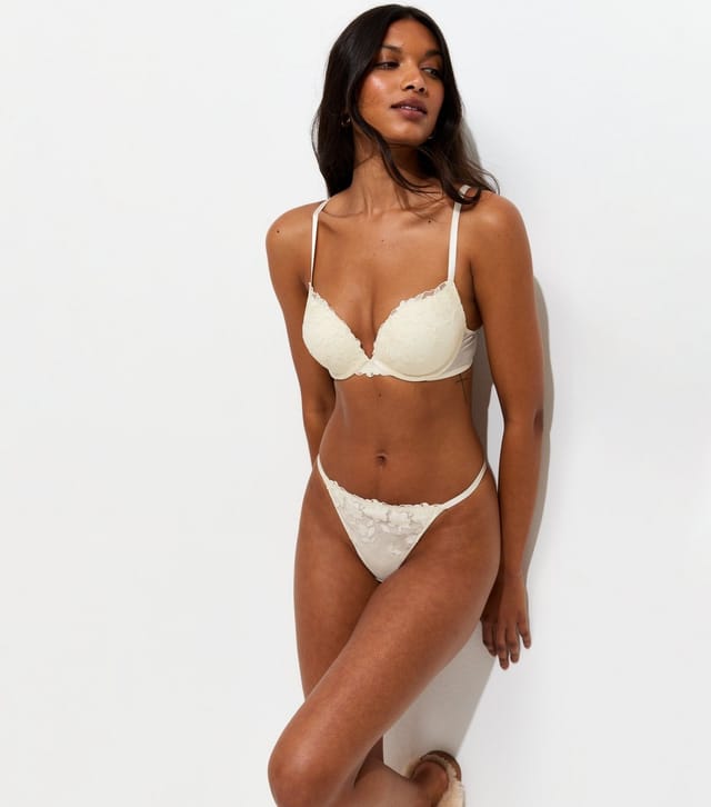 New Look Women's Cream Floral Applique Lace Push Up Bra New Look - 3