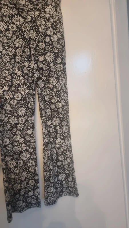 Bershka Bersha leggings xs with gathered waist at the front and back