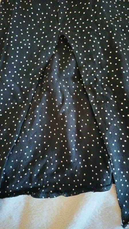 New Look Look black polka dot midi skirt with side slit UK 8 🖤🤍 - 1