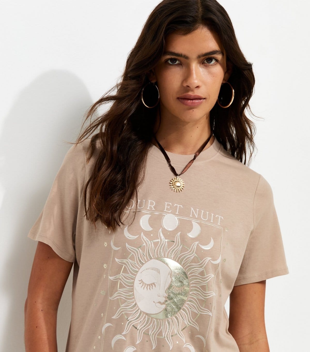 New Look Mink Cotton Sun and Moon Print T-Shirt