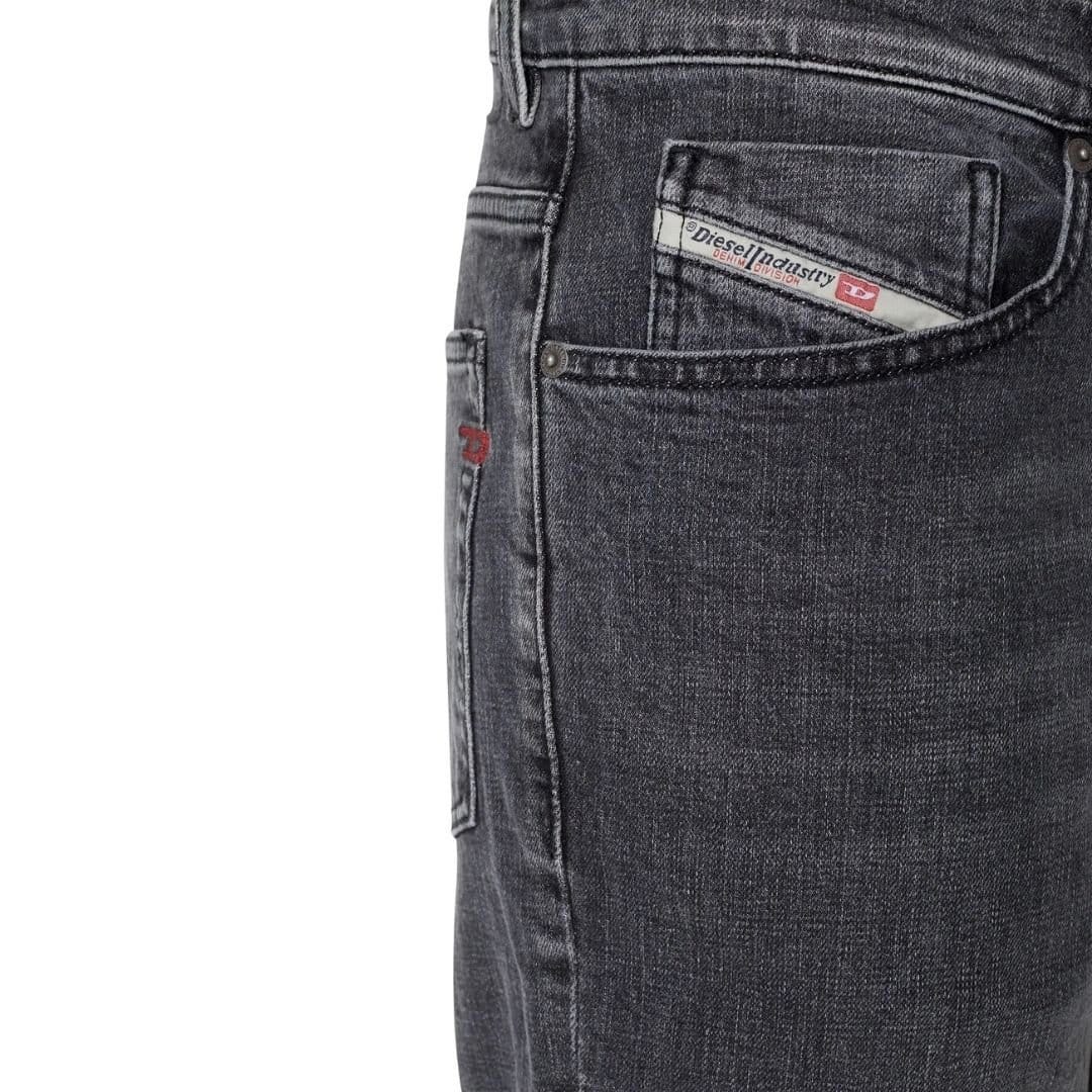 Diesel Diesel Men's D-Fining Tapered Fit Grey Wash Denim Jeans - 4