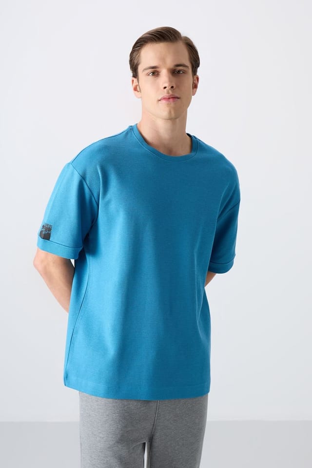 Tommy Life Tommy Life Men's Oversized Crew Neck T-Shirt With Patch in Blue - 2