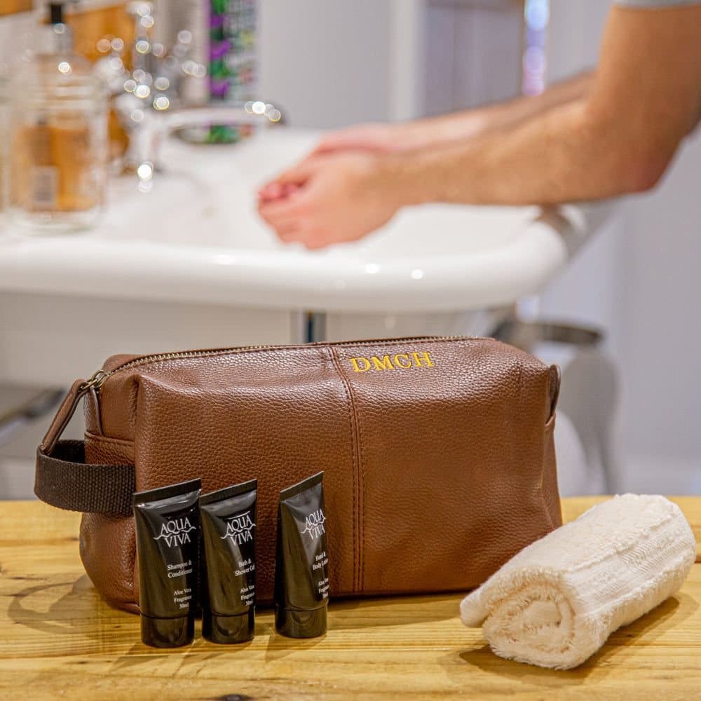 Duncan Stewart Duncan Stewart Personalised Men's Wash Bag & Face Towel Set in Brown