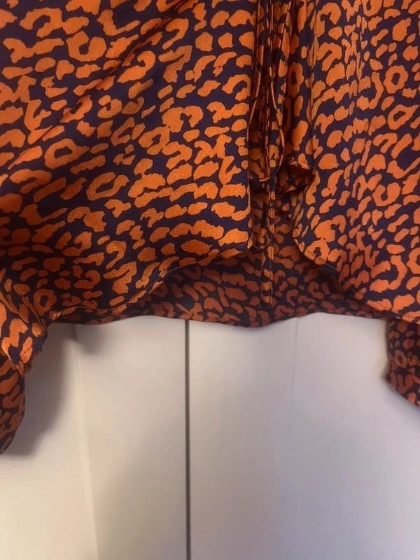 Never Fully Dressed Navy & Orange Leopard Blouse Size Small