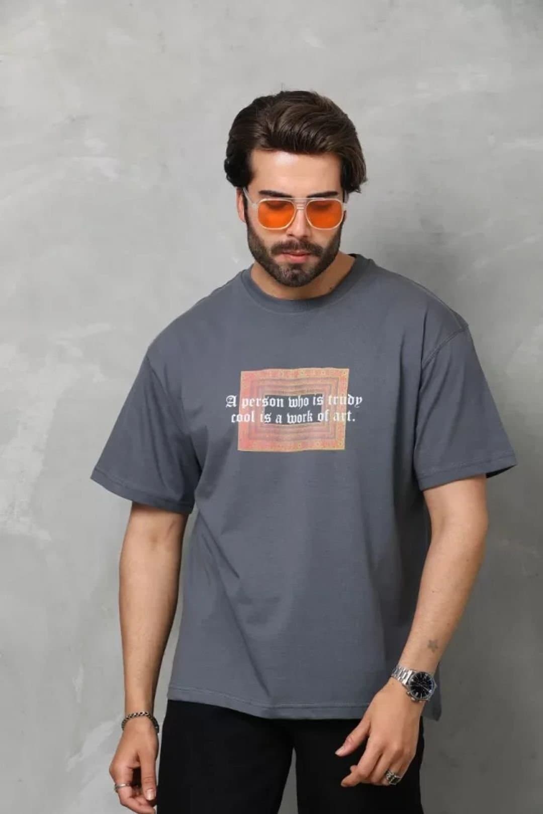 Janes Janes Men's Oversized Crew Neck T-Shirt with Text Print in Dark Grey