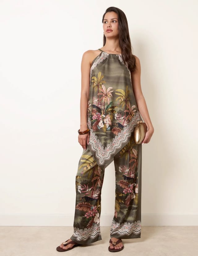 Blue Vanilla Palm Tree Print in Two Piece Set - 2