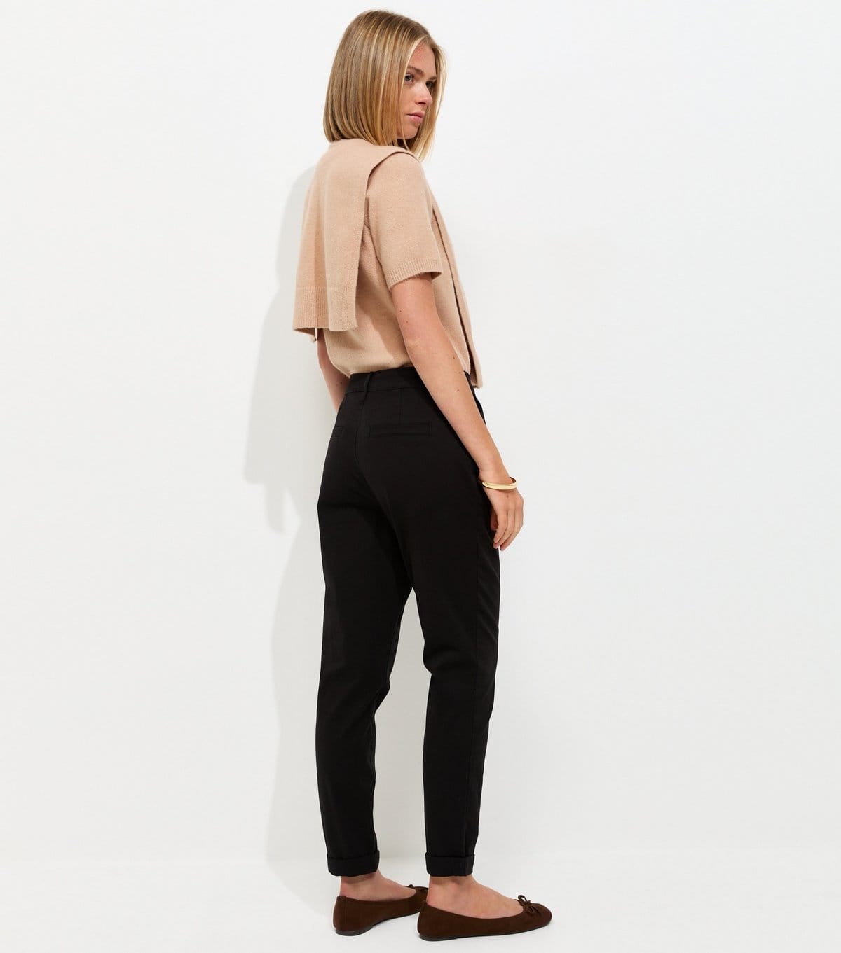 New Look Women's Black Slim Leg Chino Trousers New Look - 4