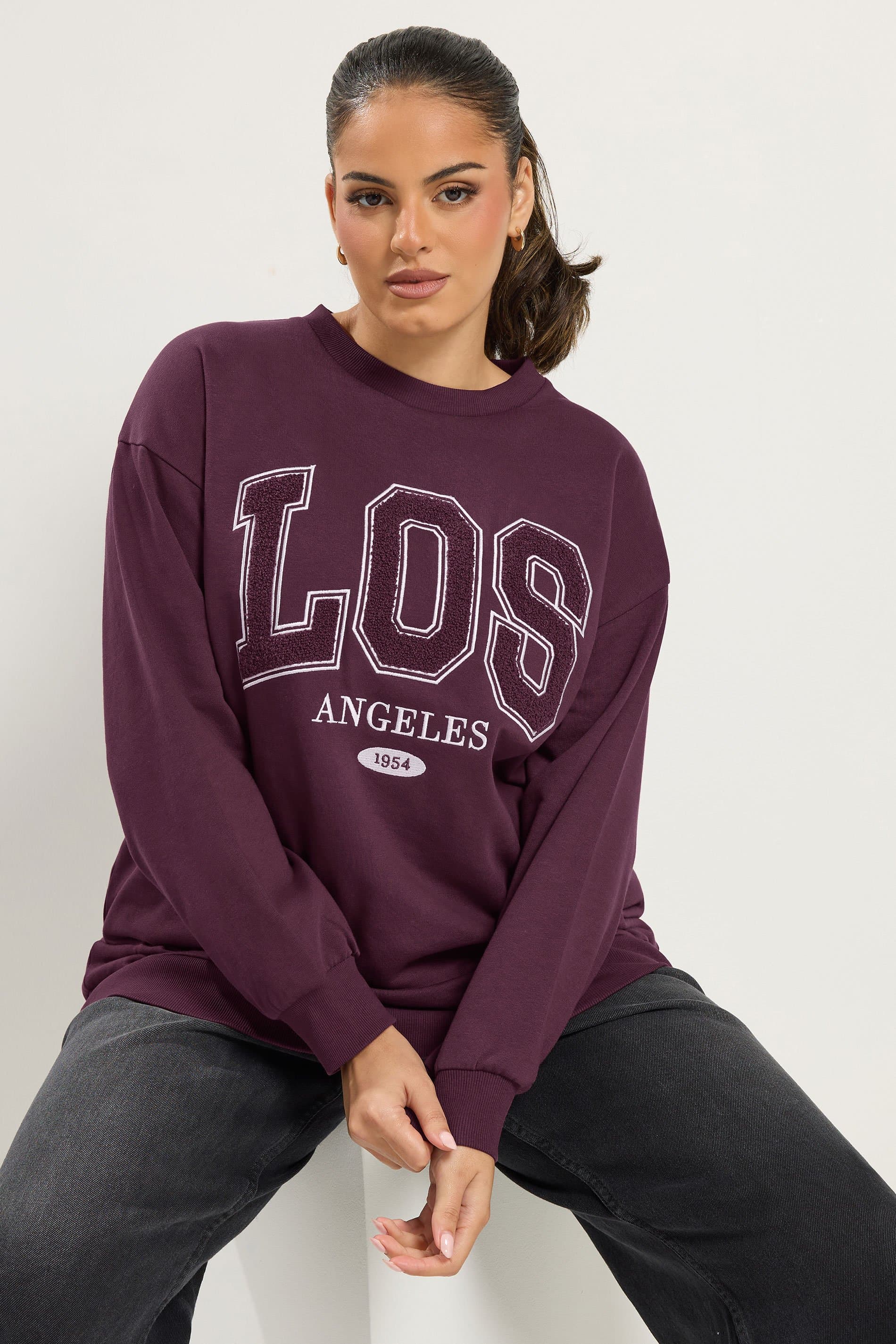 Yours Plus Size Burgundy Red 'Los Angeles' Applique Sweatshirt