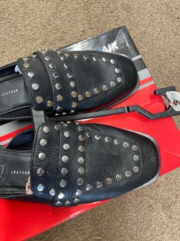 Topshop Ladies Topshop Black Leather Sliders Size UK 6 Brand New