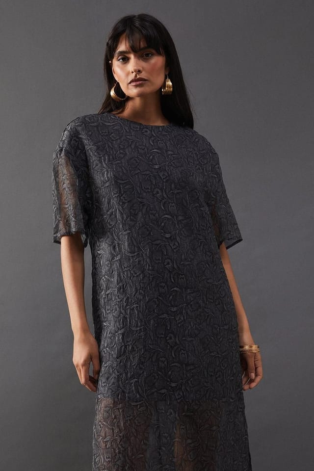 Warehouse Warehouse Women's Premium Tissue Organza Midaxi T-Shirt Dress in Charcoal - 2