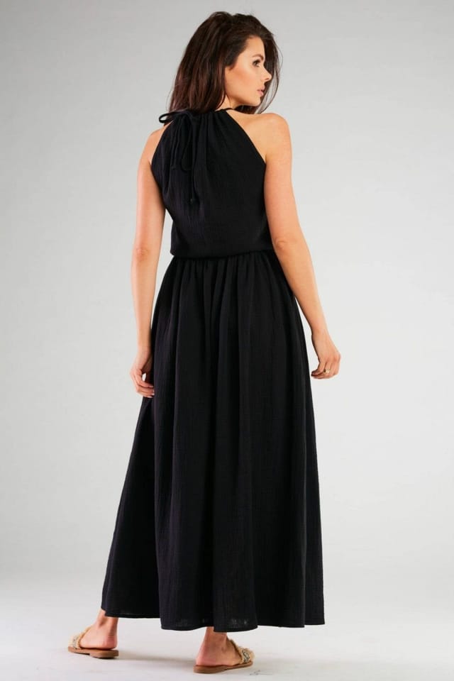 Love Lace Love Lace Women's Dress With Sensual Side Slits in Black - 3