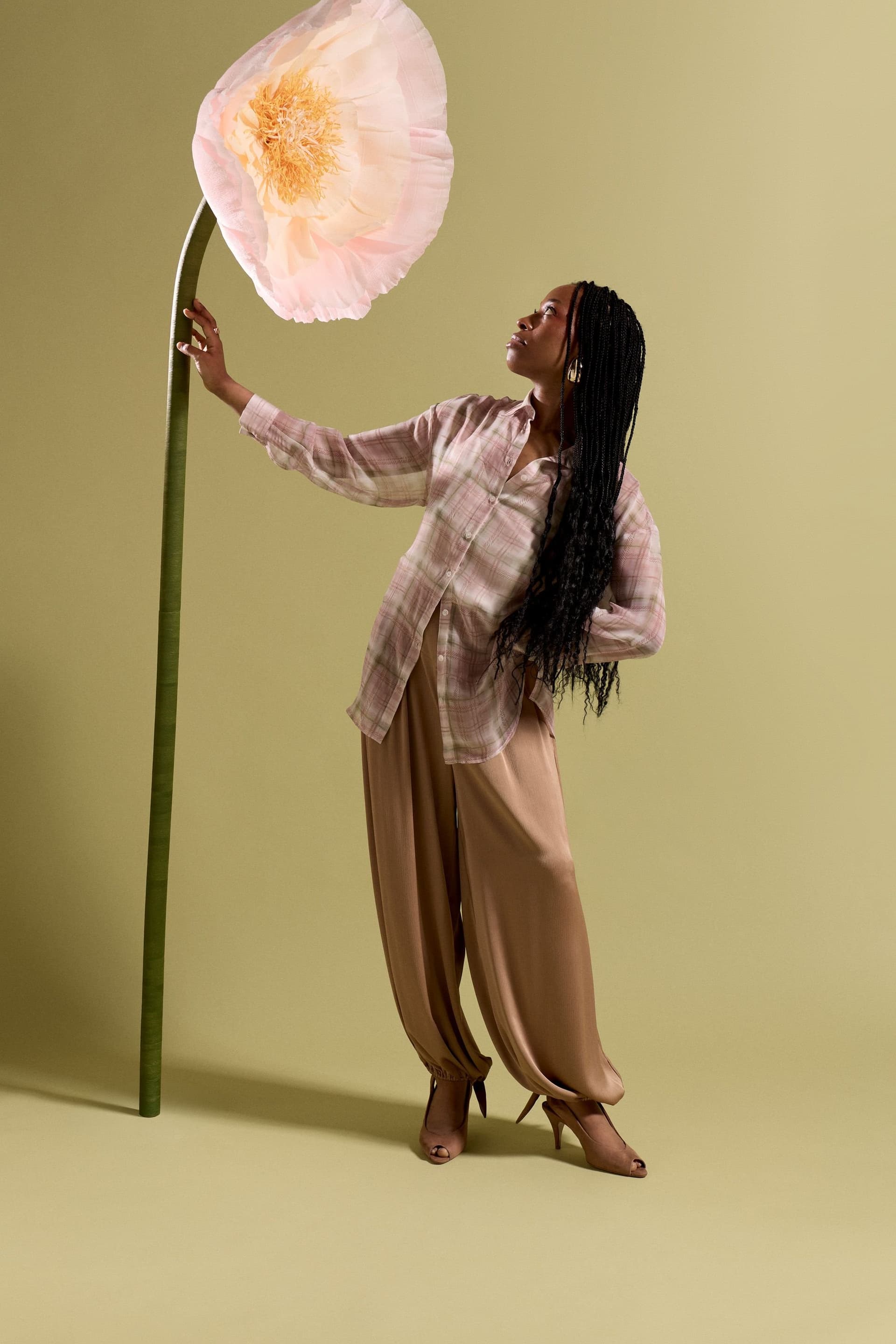 GWD by GEORGE W. DAVIES GWD by GEORGE W. DAVIES Stone Satin Trousers