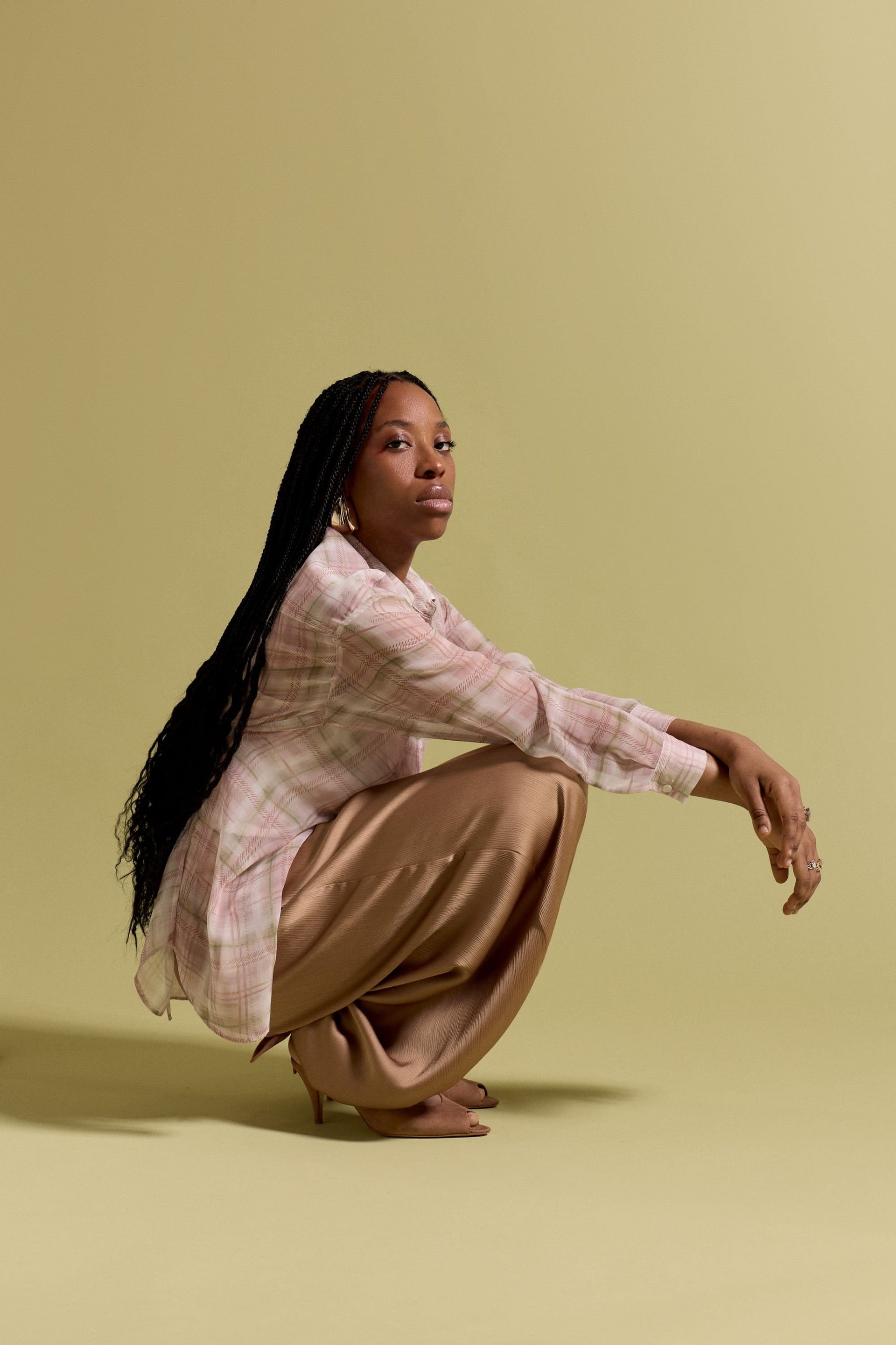 GWD by GEORGE W. DAVIES GWD by GEORGE W. DAVIES Women's GWD Tula Satin Trouser Stone - 4