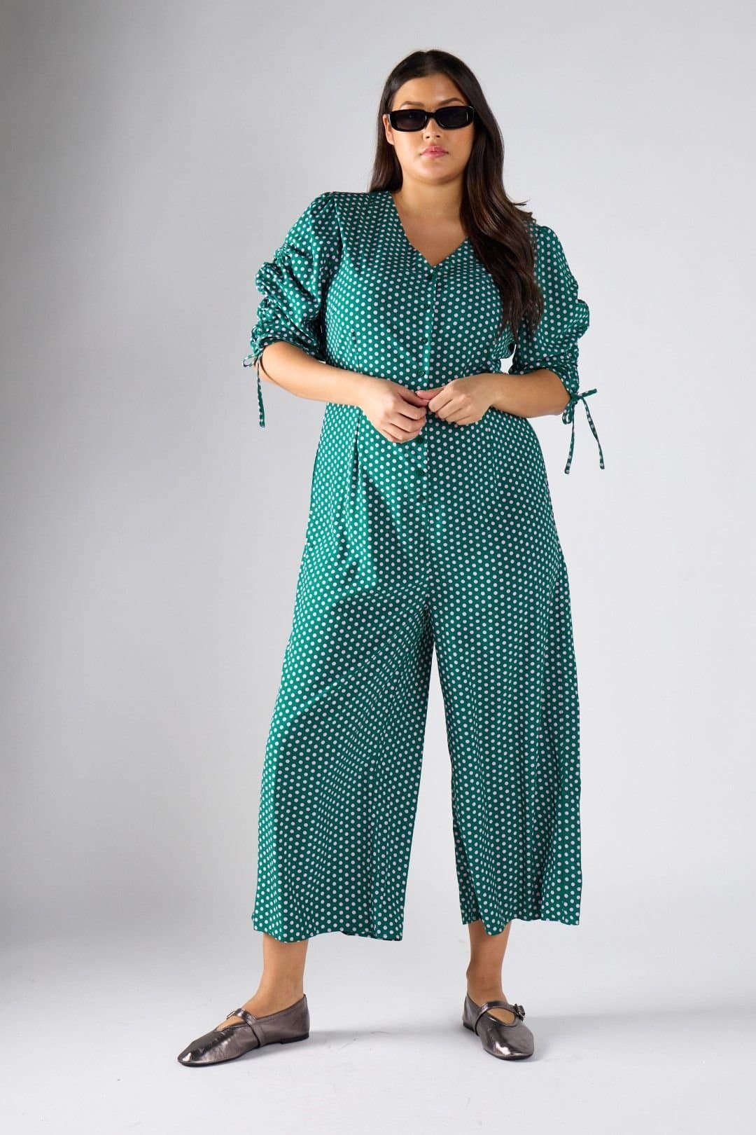Shnoo Shnoo Women's V-neck Wide-Leg Jumpsuit