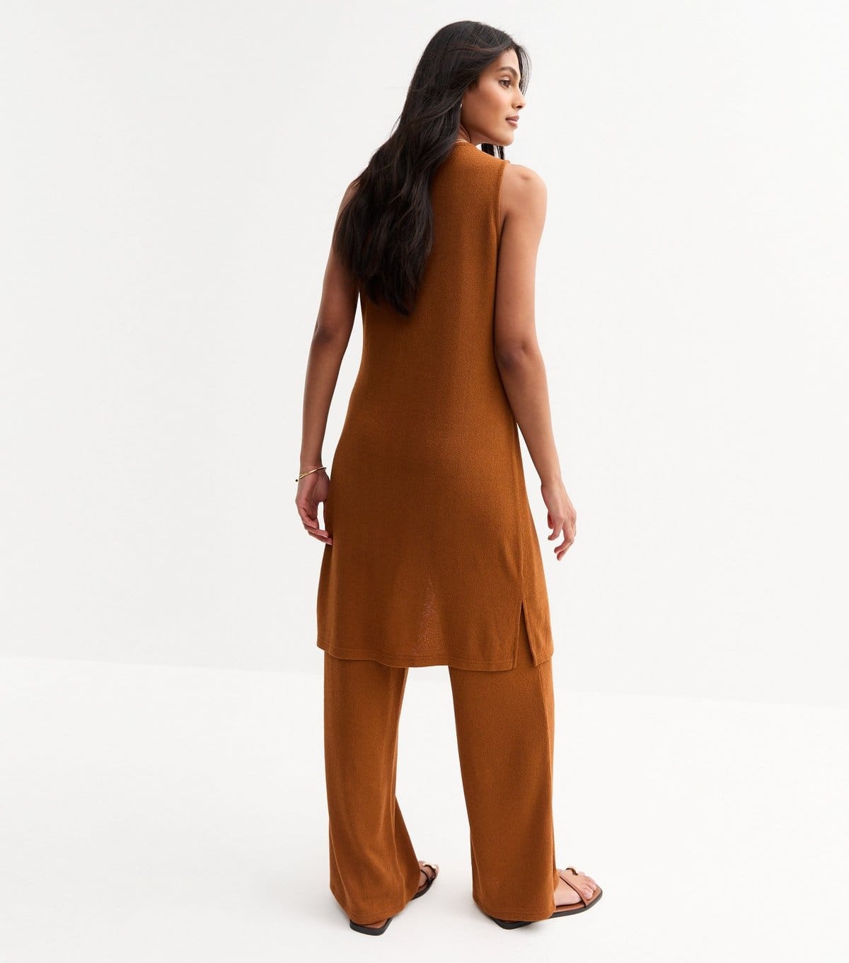 New Look Women's Tan Textured Long Line Button Front V Neck Waistcoat New Look - 4