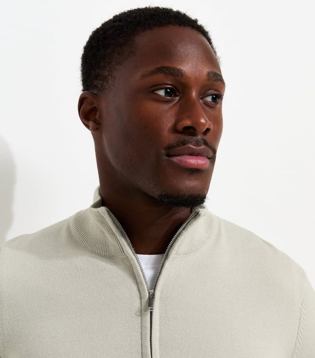 New Look Men's Grey Marl Slim Fit Quarter Zip Funnel Neck Knitted Jumper New Look - 2