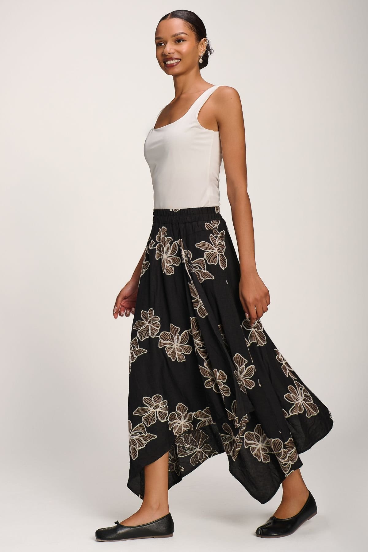 Jolie Moi Jolie Moi Women's Asymmetric Embroidered Midi Skirt - 4