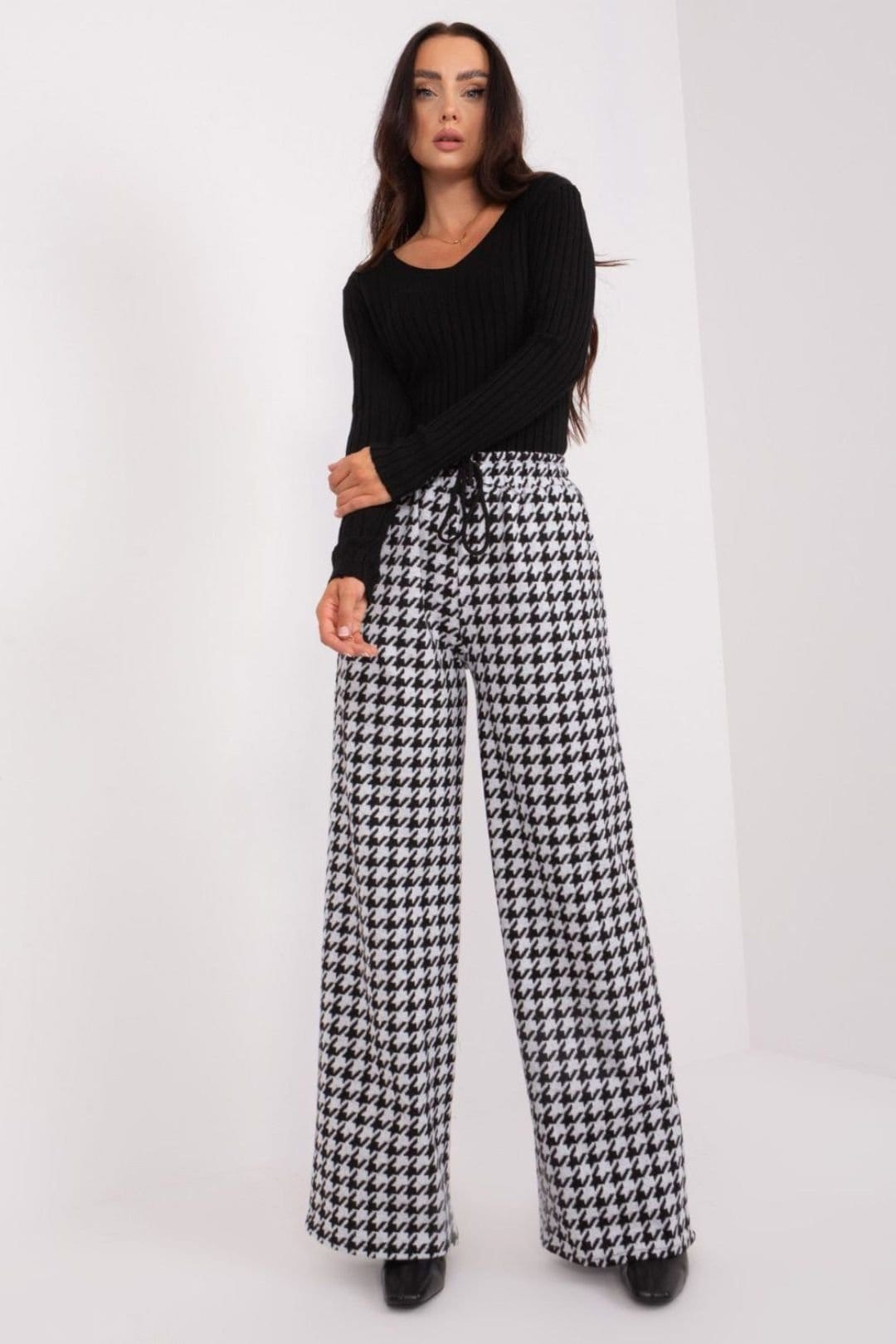Love Lace Love Lace Women's High Waisted Tie Waist Wide Leg Pants with Pockets in Black - 4
