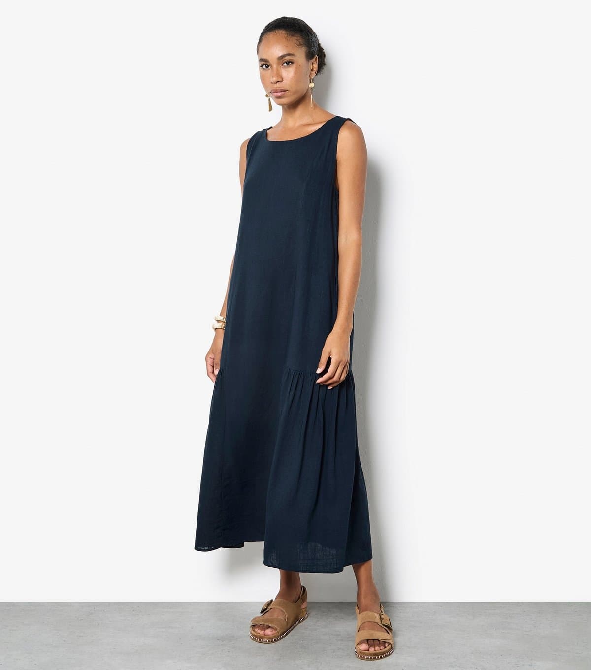 Apricot Women's Navy Pleat Detail Trapeze Midi Dress Apricot New Look
