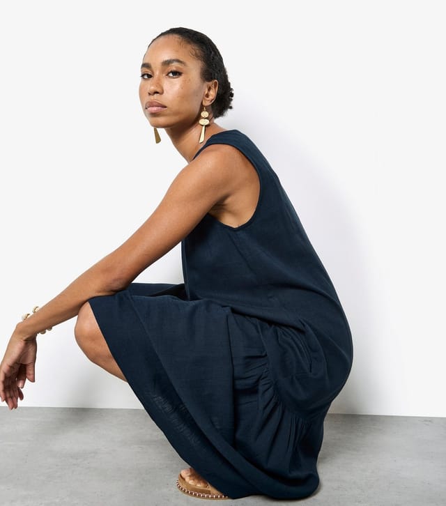 Apricot Women's Navy Pleat Detail Trapeze Midi Dress Apricot New Look - 2