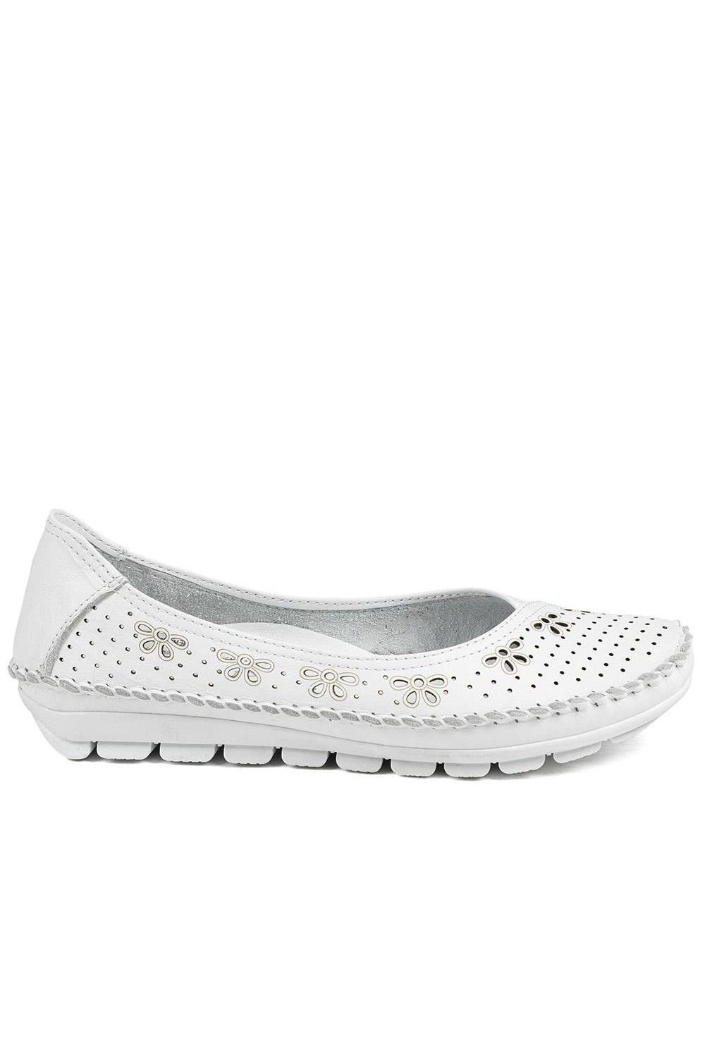 Pavers Pavers Women's Breathable All Leather Grippy Pumps in White - 2