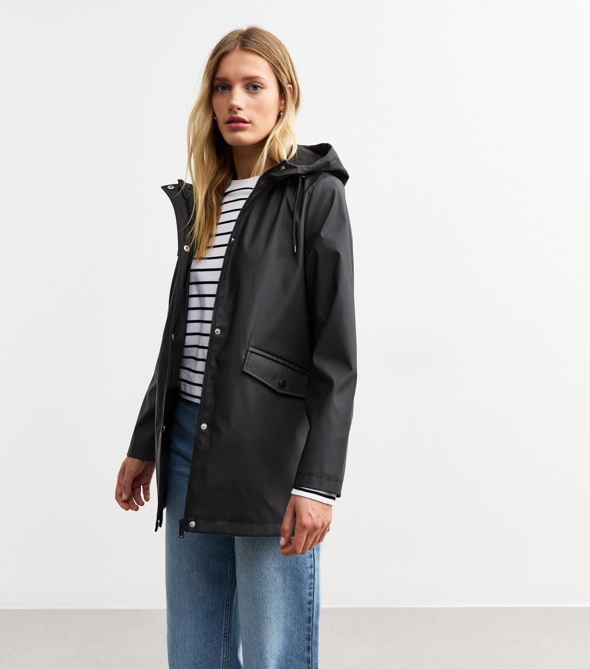 New Look Women's Black Unlined Shower Resistant Rain Coat New Look