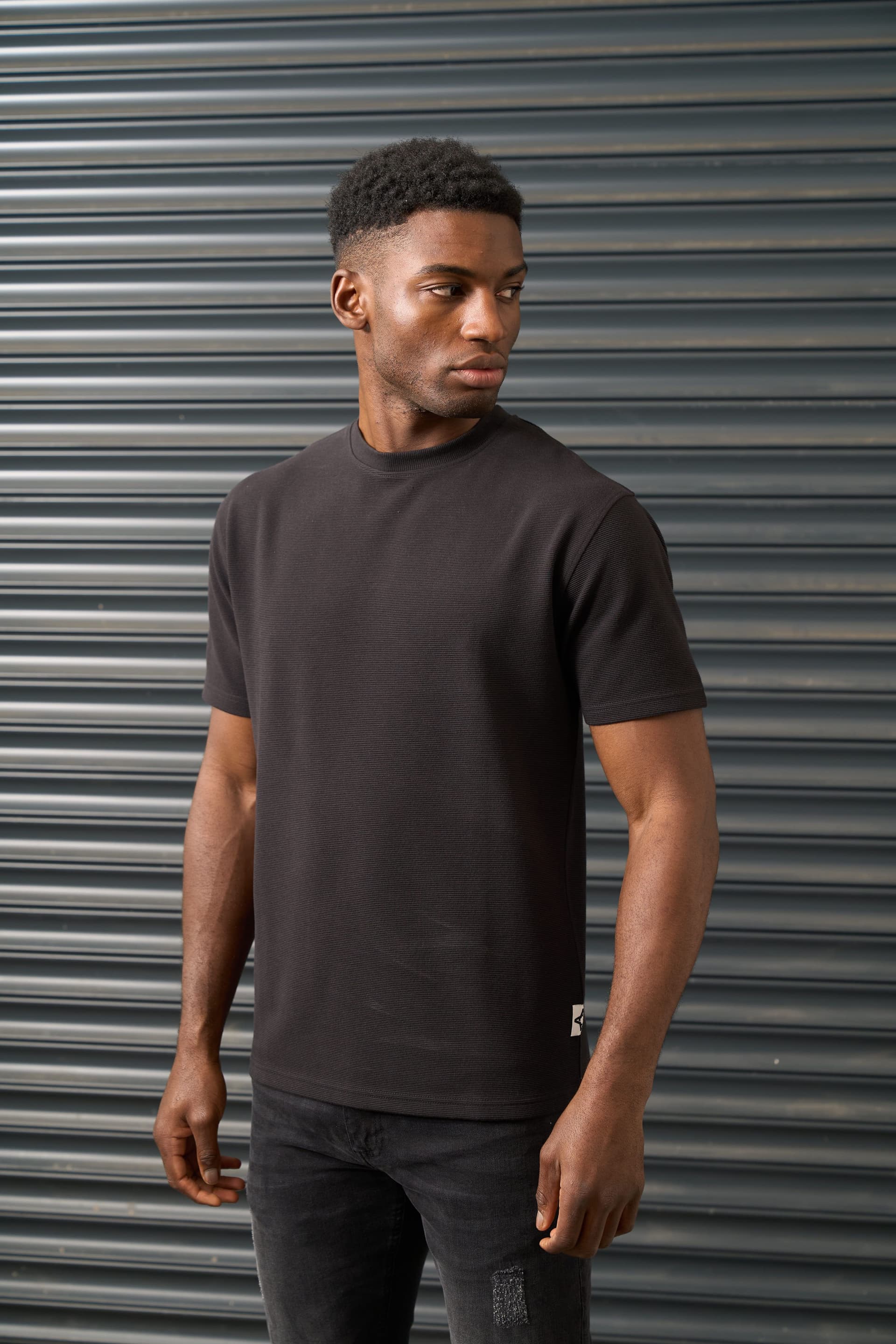 Archive Design Studios Archive Design Studios Men's Rekar T-Shirt in Black