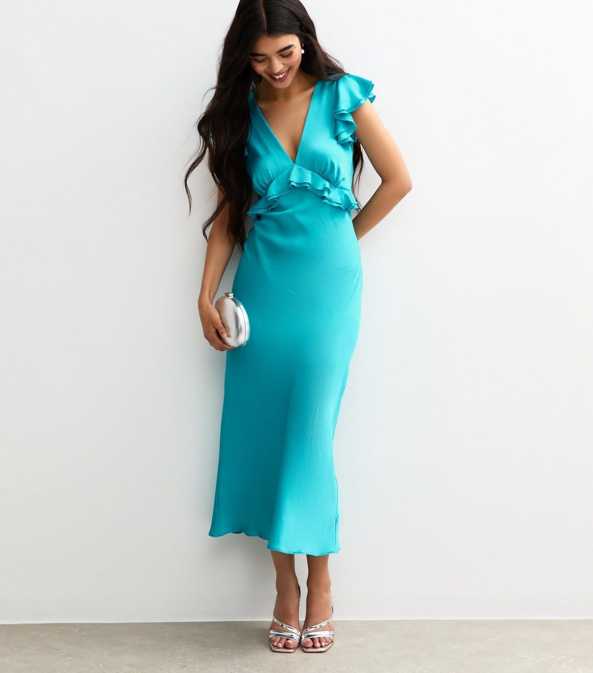 New Look Women's Turquoise Ruffled Satin V-Neck Midi Dress New Look - 4