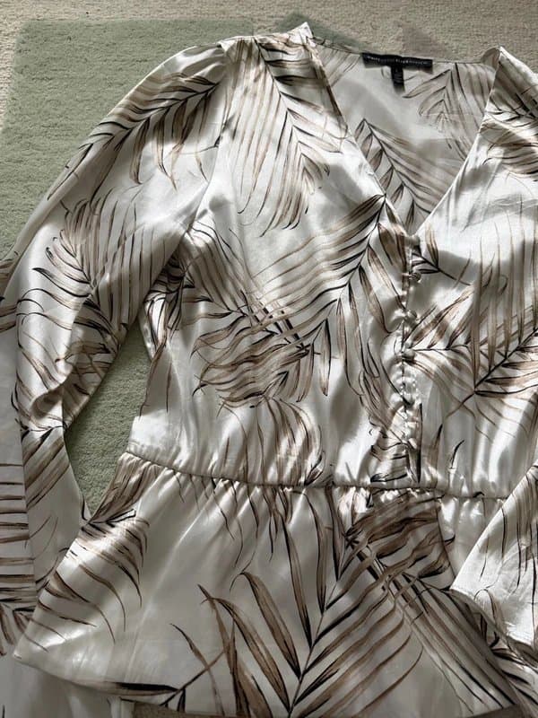 White House Black Market White House Black Market Palm Print Satin Blouse - Size L / UK 14