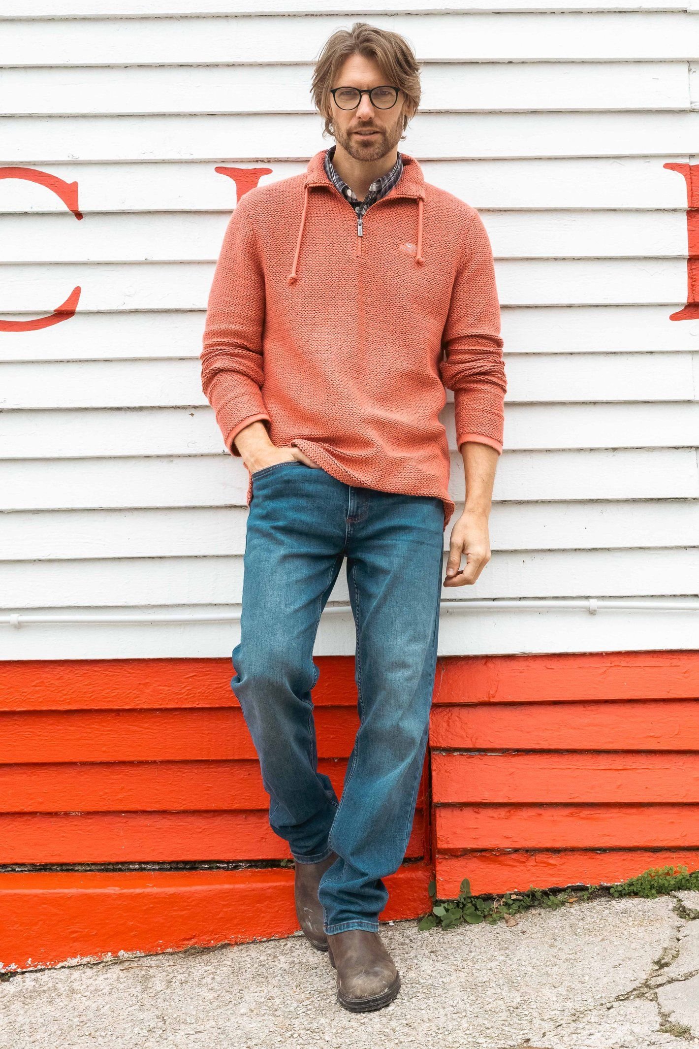 Weird Fish Weird Fish Men's Eddie Straight Leg Denim Jeans in Indigo - 2