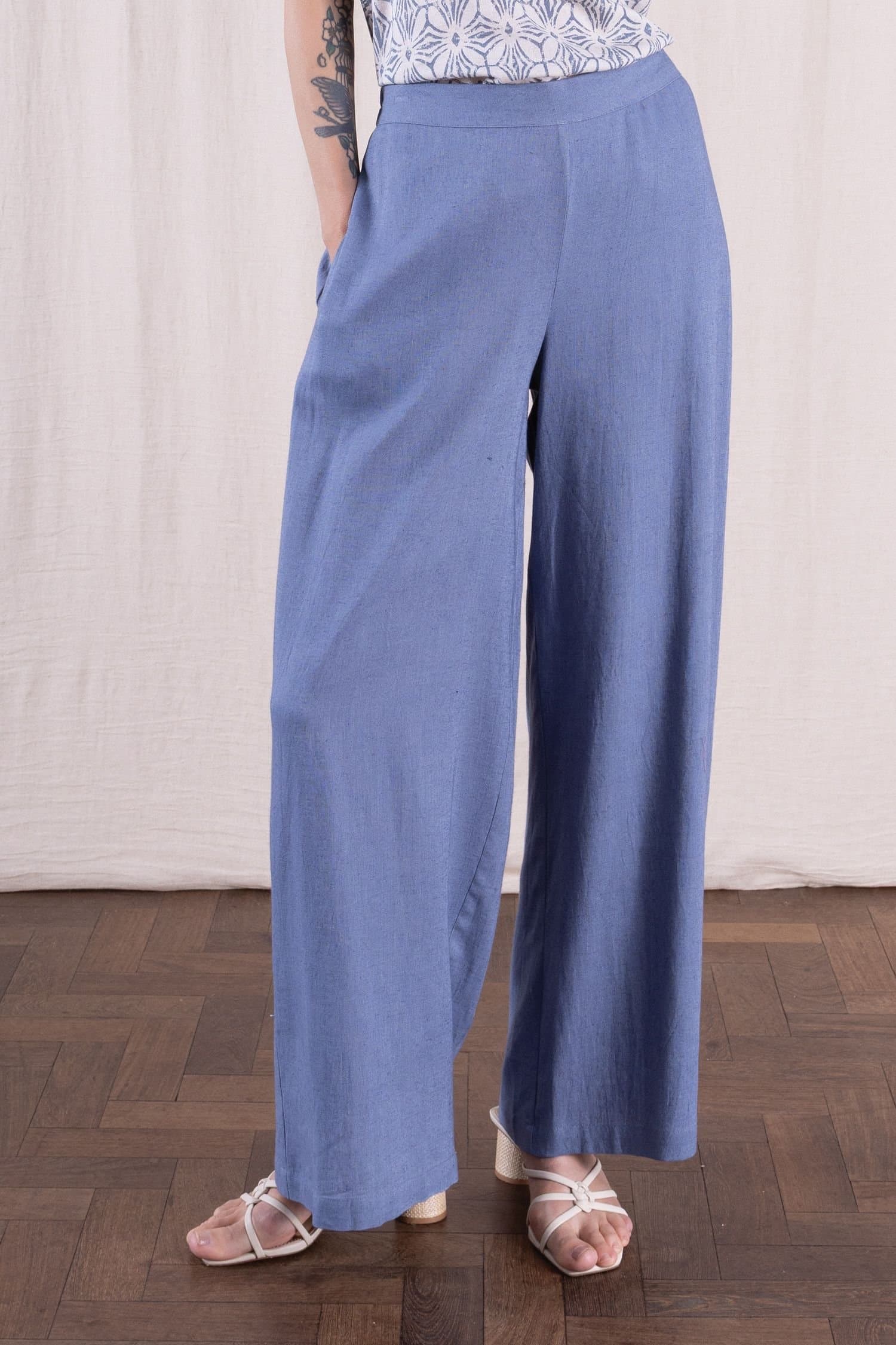 Nomads Clothing Nomads Clothing Women's Women Linen Wide Leg Plain Trousers in Light Blue