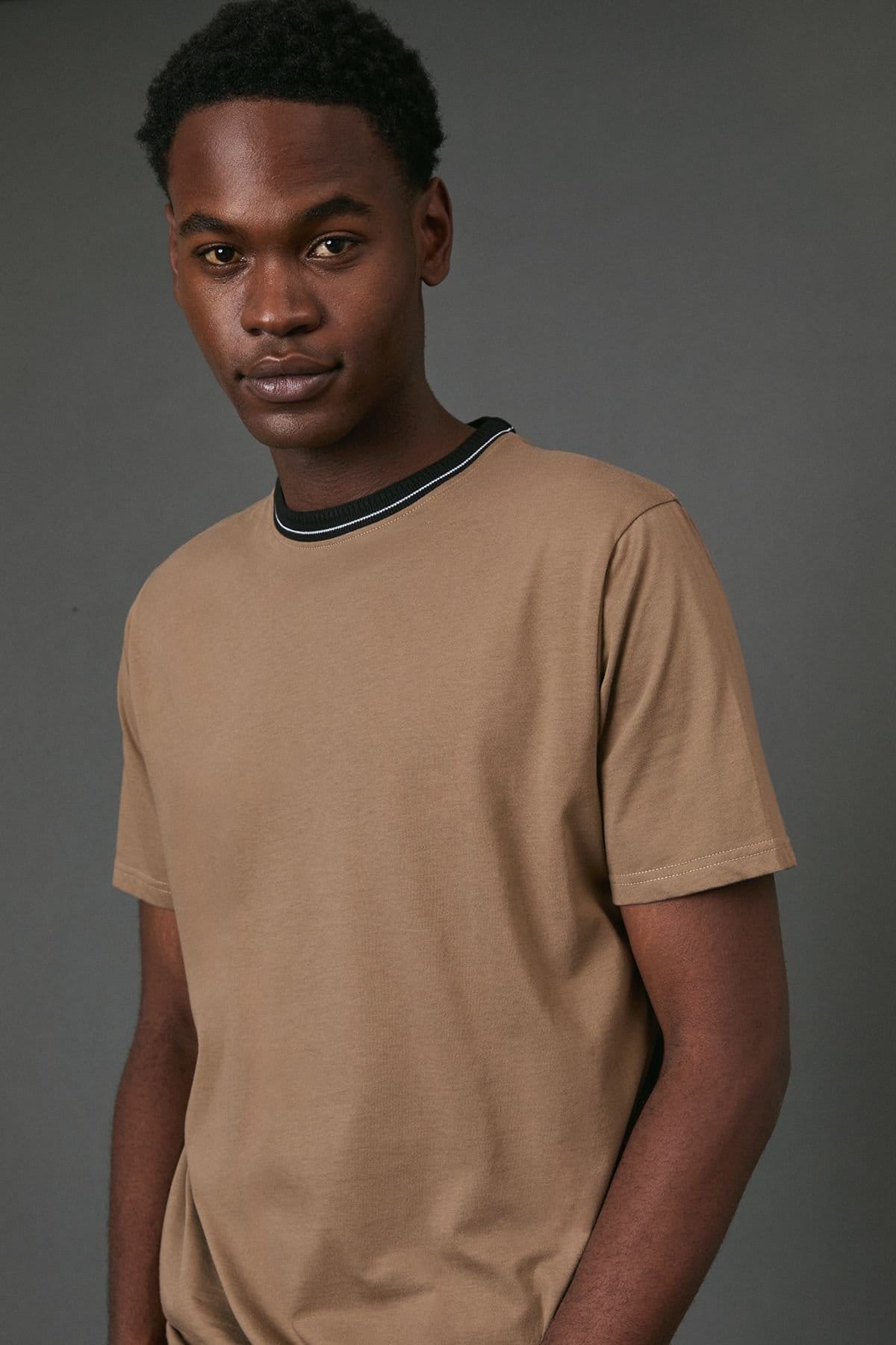 Burton Burton Men's Mocha Neck Trim T-Shirt - 4