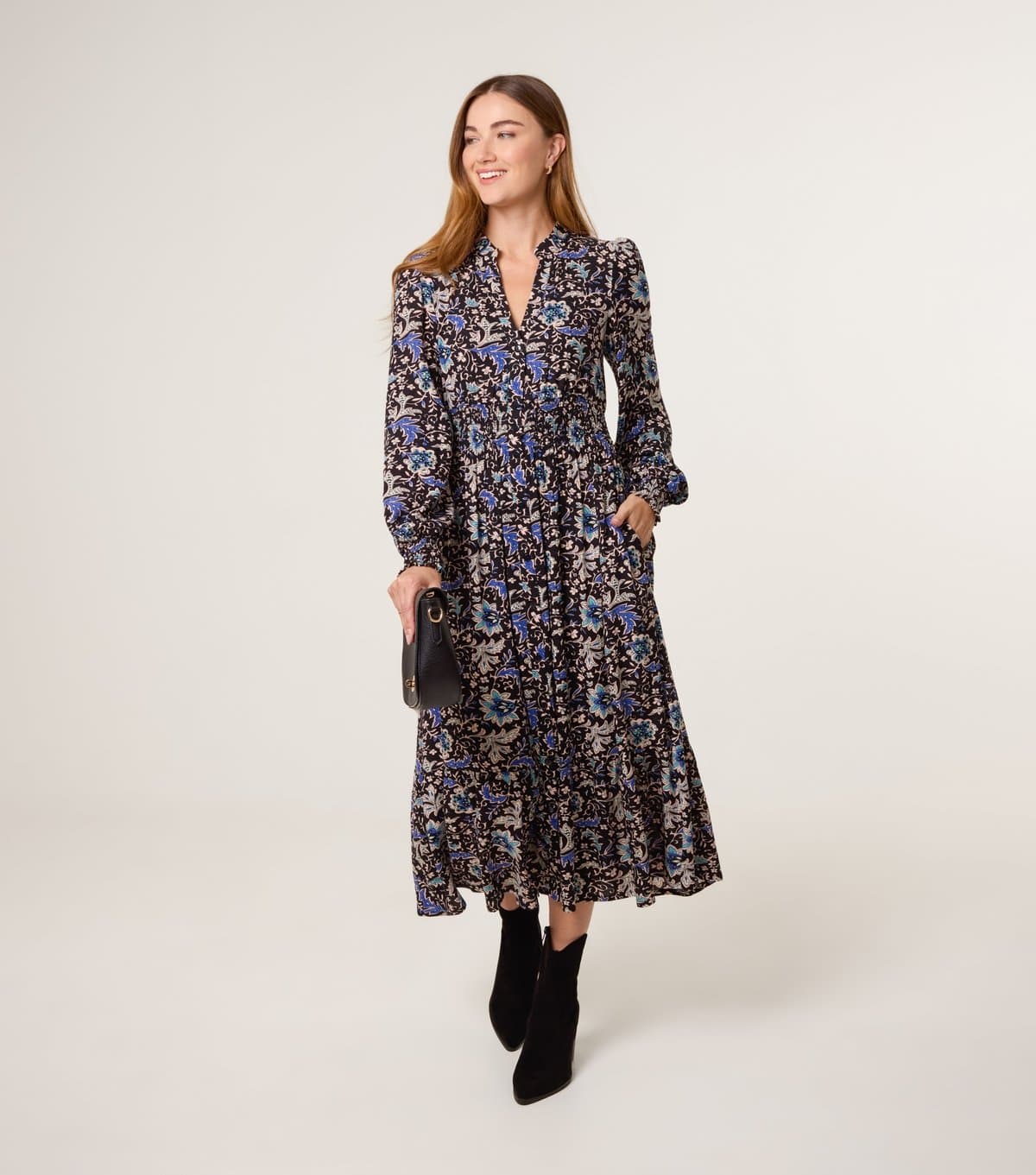 Blue Vanilla Women's Black Floral Gathered Midi Dress Blue Vanilla New Look