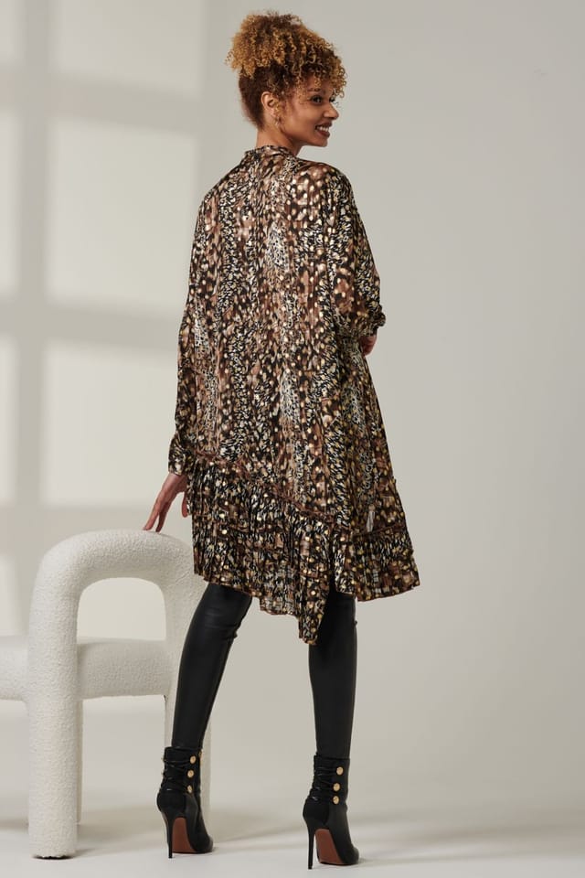 Jolie Moi Jolie Moi Women's Metallic Dot Asymmetric Hem Shirt - 2