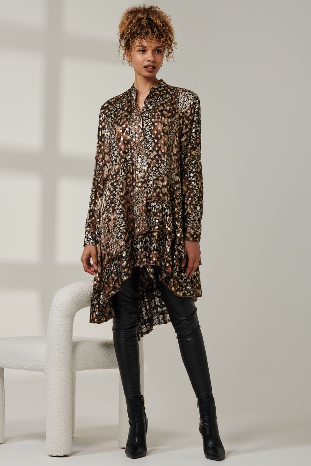 Jolie Moi Jolie Moi Women's Metallic Dot Asymmetric Hem Shirt - 4